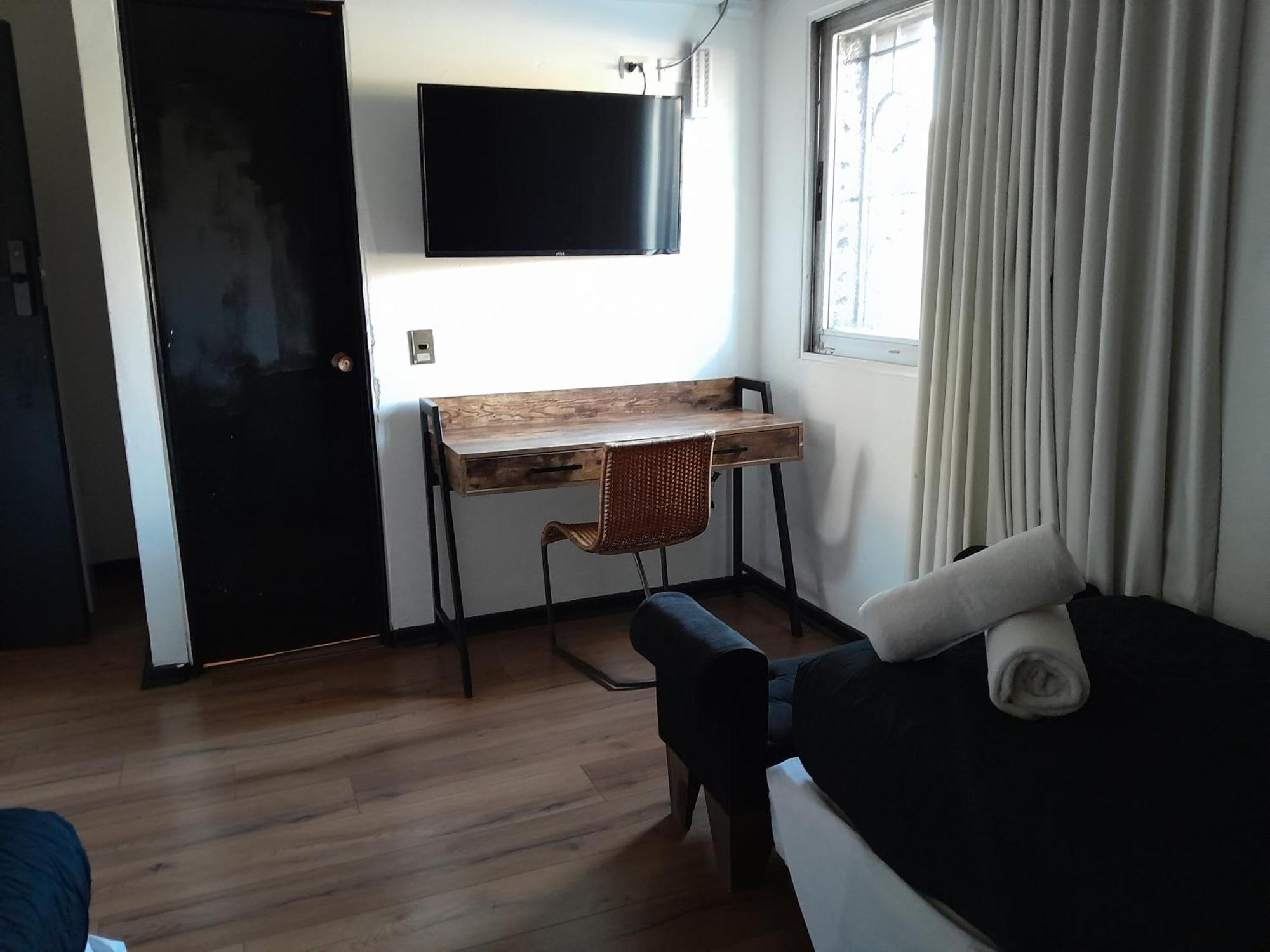 Santa Maria Express Hotel Сантяго Екстериор снимка