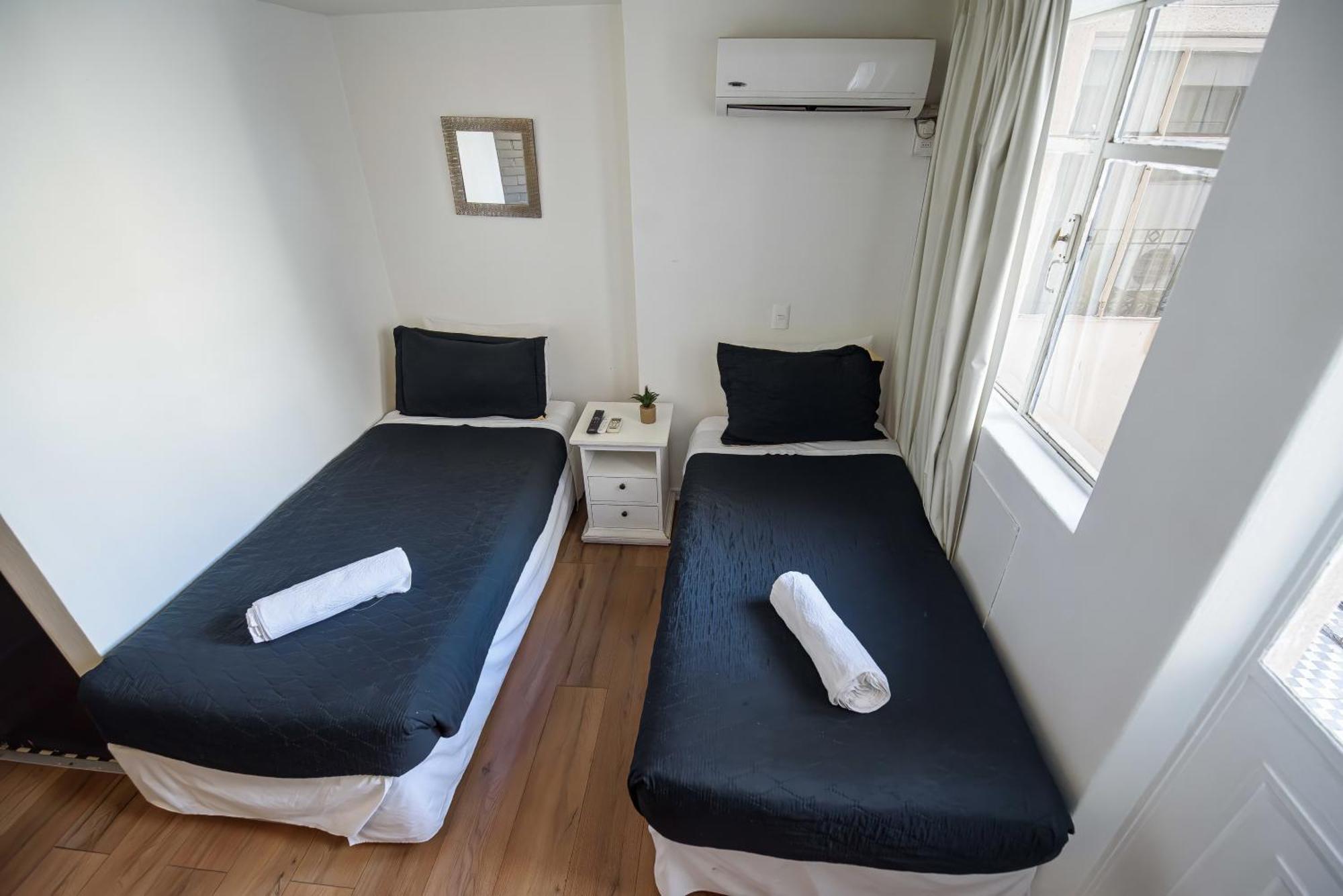 Santa Maria Express Hotel Сантяго Екстериор снимка
